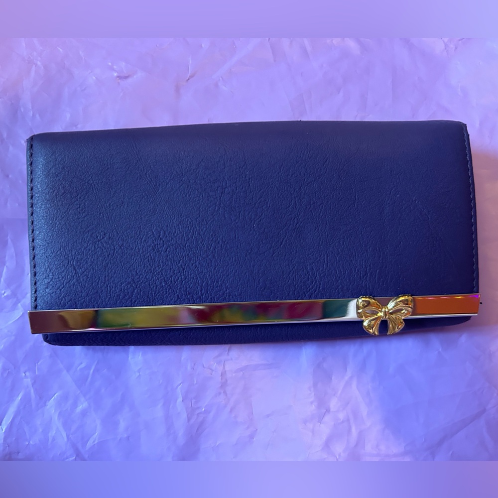 Purple faux leather Walllet with metal bow